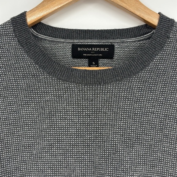 Banana Republic Factory Cotton Silk Cashmere Blend Sweater Men’s Size Small - Picture 2 of 5